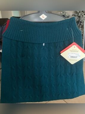 NWT St. John Teal Cable Knit Dog Sweater